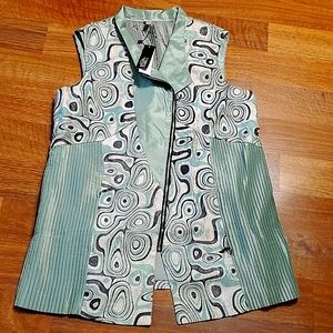Lindi coctail lightweight floral green  white black vest top sleeveless Large
